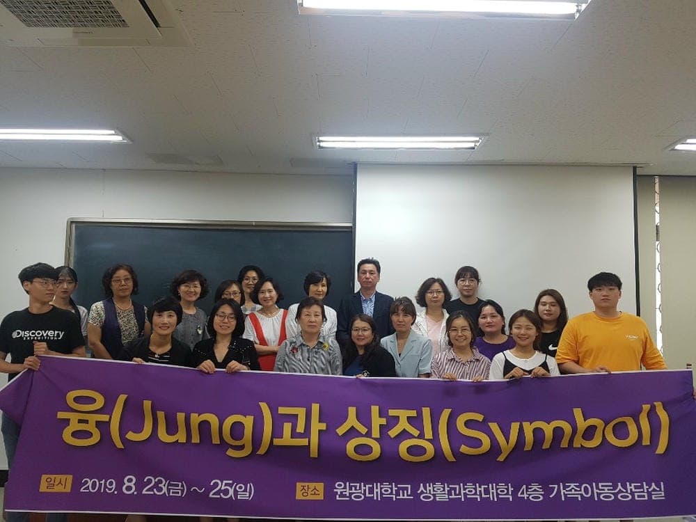 타임라인 이미지 12